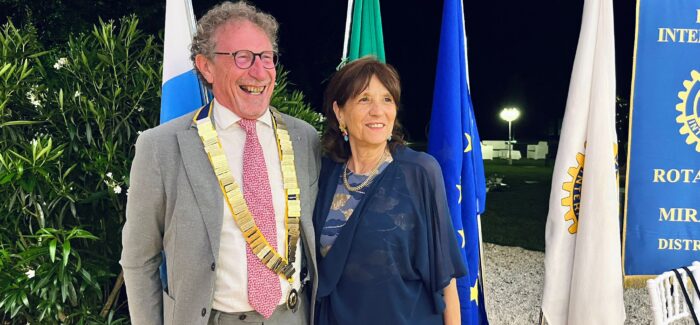 PASSAGGIO DELLE CONSEGNE AL ROTARY DI MIRANDOLA, UNA NUOVA ANNATA CON MIRCO BESUTTI ALLA PRESIDENZA