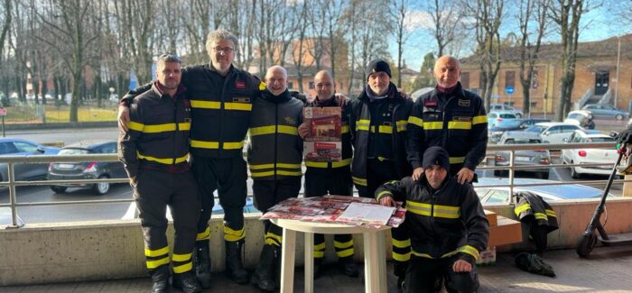 Calendario dei vigili del fuoco per raccogliere fondi a favore della Seconda Casa di Fausta